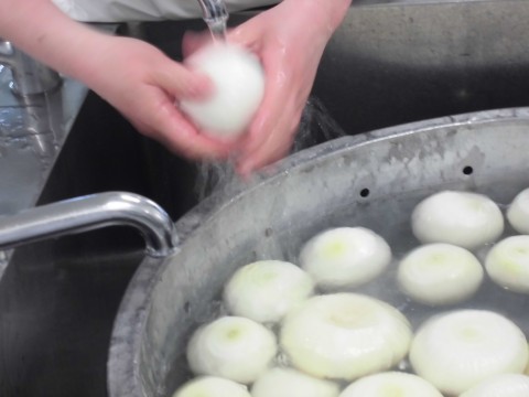 玉ねぎの皮むき