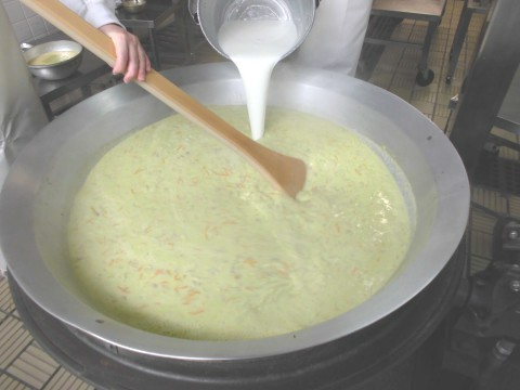 ポタージュを作っている様子