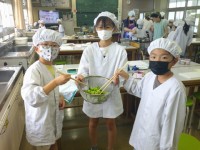 野菜をゆでて