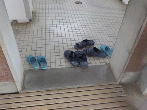 ３・４年生の使う外トイレ