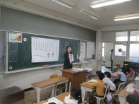 1年生は　国語でひらがなの学習をしました。