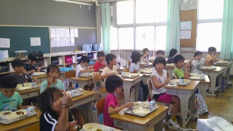 二年生も喜んで食べていました