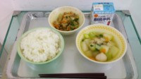 給食
