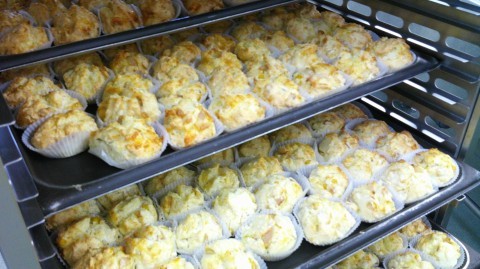 焼きたてコーンブレッド