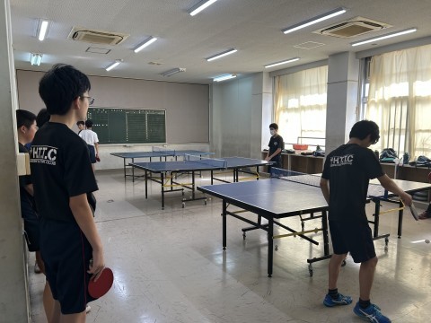 卓球部