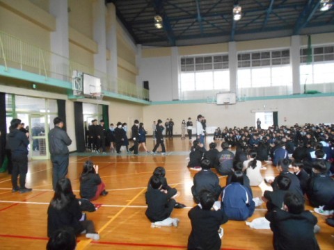 ３年６組