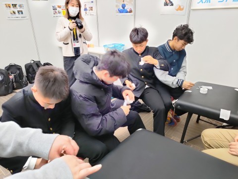 スポーツトレーナー