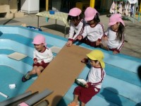 どこまで転がるかな？