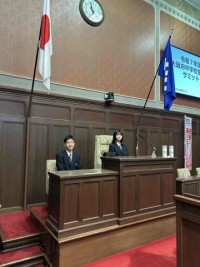 大阪府議会の議長席